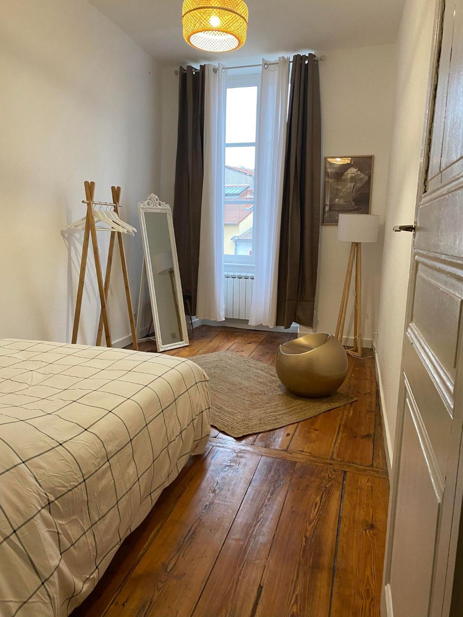 Appartement De Standing, Emplacement Ideal. Le Puy-en-Velay Exterior foto